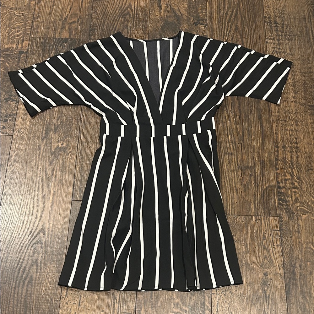Black and White Striped Deep V-Neck Shortsleeved Dress